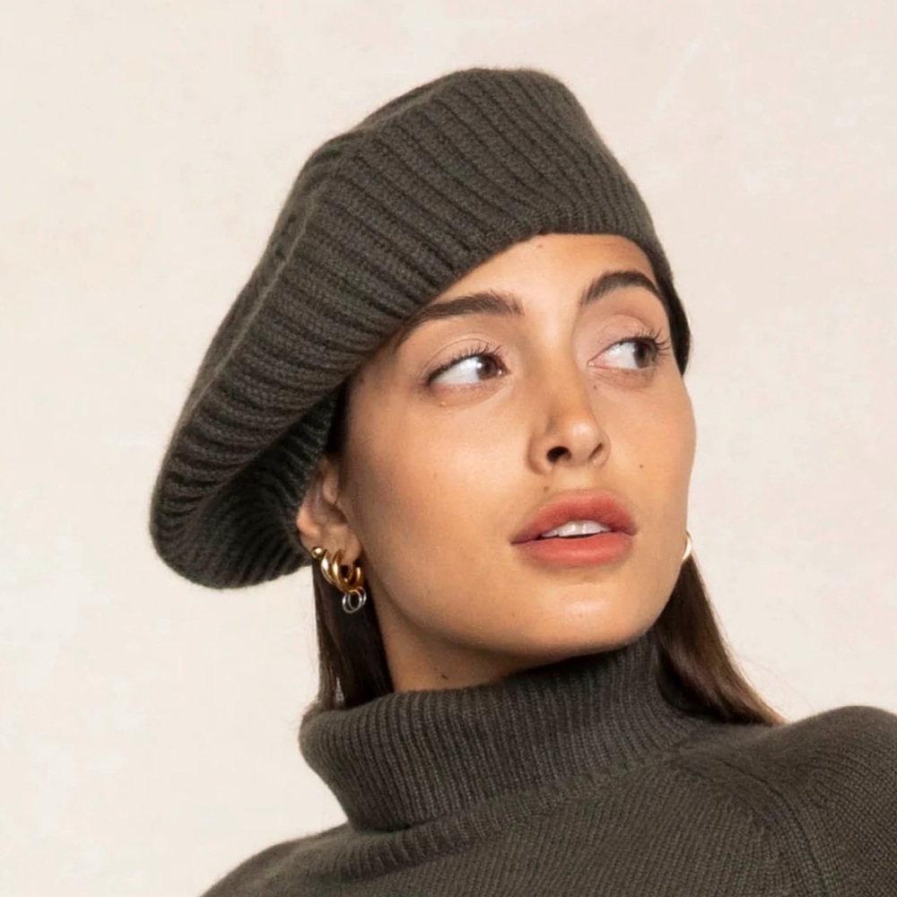 Zoe Beret s/m Naked Cashmere